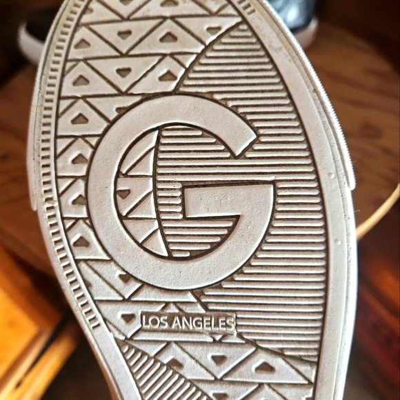 GBG GUESS LOS ANGELES ONIA HIGH TOP SNEAKERS- WOMEN'S SIZE 8.5 - Picture 10 of 13